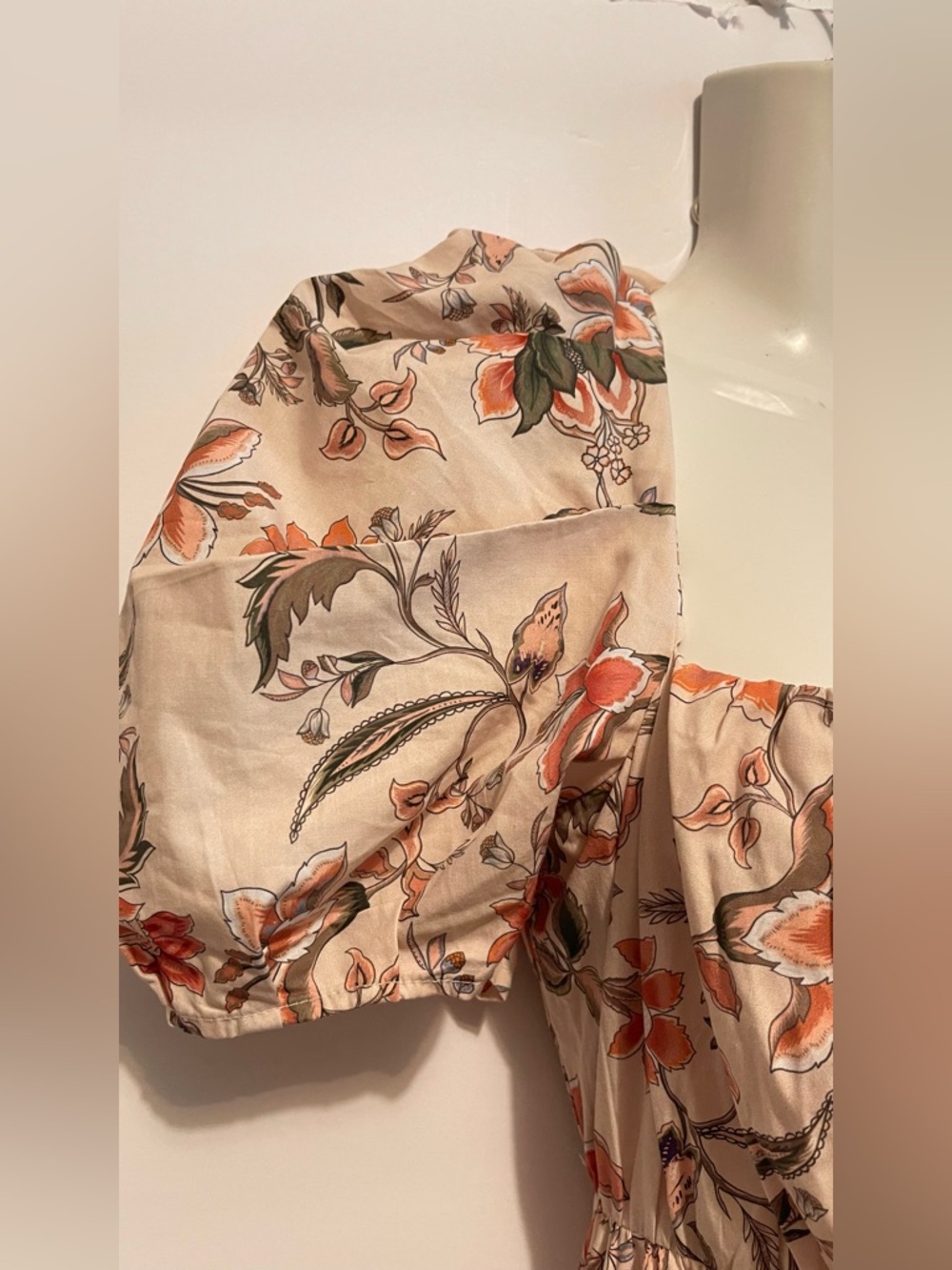 Mi Golondrina Blush Pink Floral Puff-Sleeve Midi Dress Elena crema coral SZ M - Picture 6 of 9